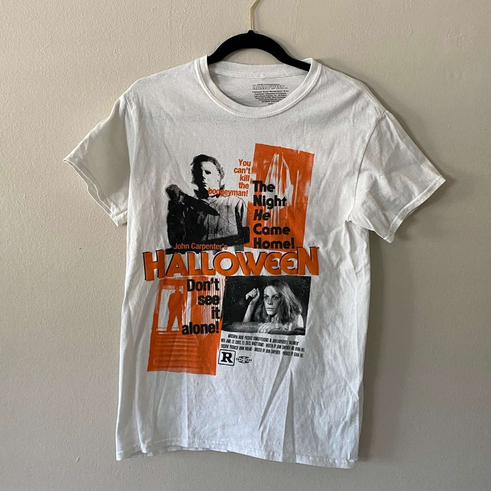 Urban Outfitters Halloween tshirt size small